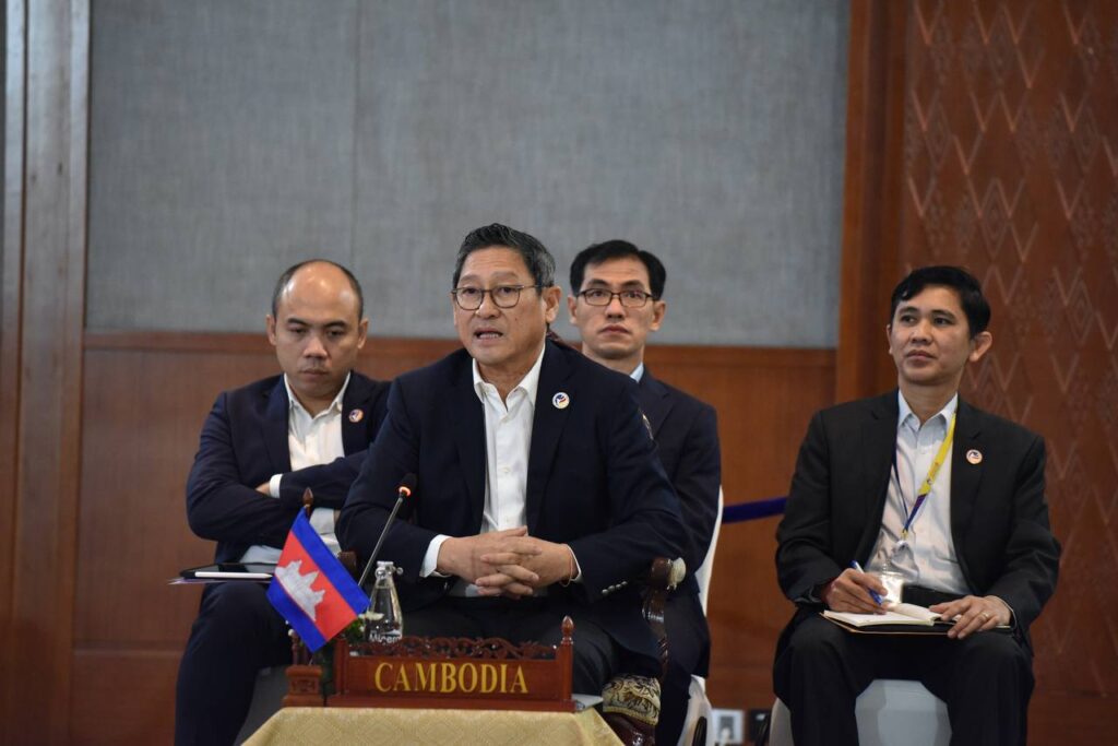 宋金达外长出席东盟外长非正式会议