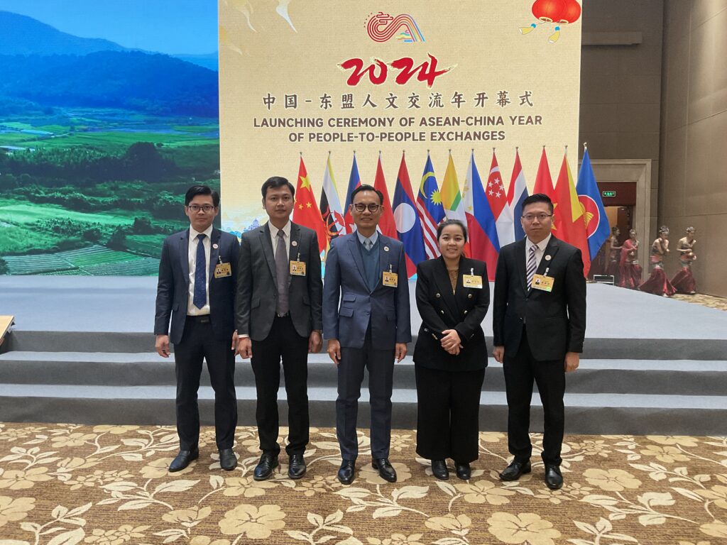 刘凡阁下率团赴华出席2024中国—东盟人文交流年开幕式
