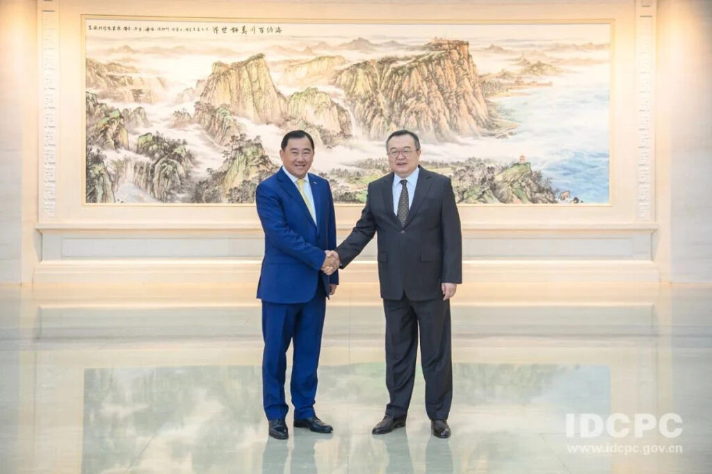 中联部部长刘建超会见柬埔寨国会外委会代表团