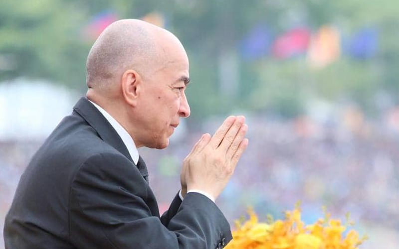 西哈莫尼国王向全国人民致以柬新年祝福