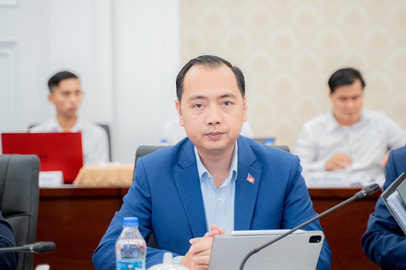 新闻部吊销2家媒体执照