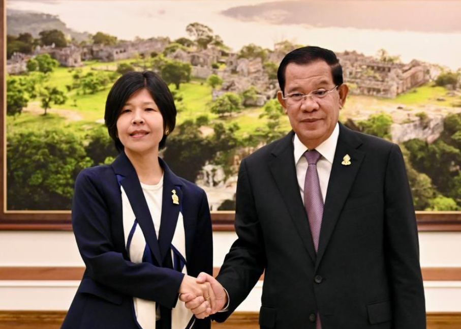 参议院主席洪森会见加拿大驻柬大使