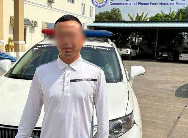 金边一中国男子开车撞死人被判2年